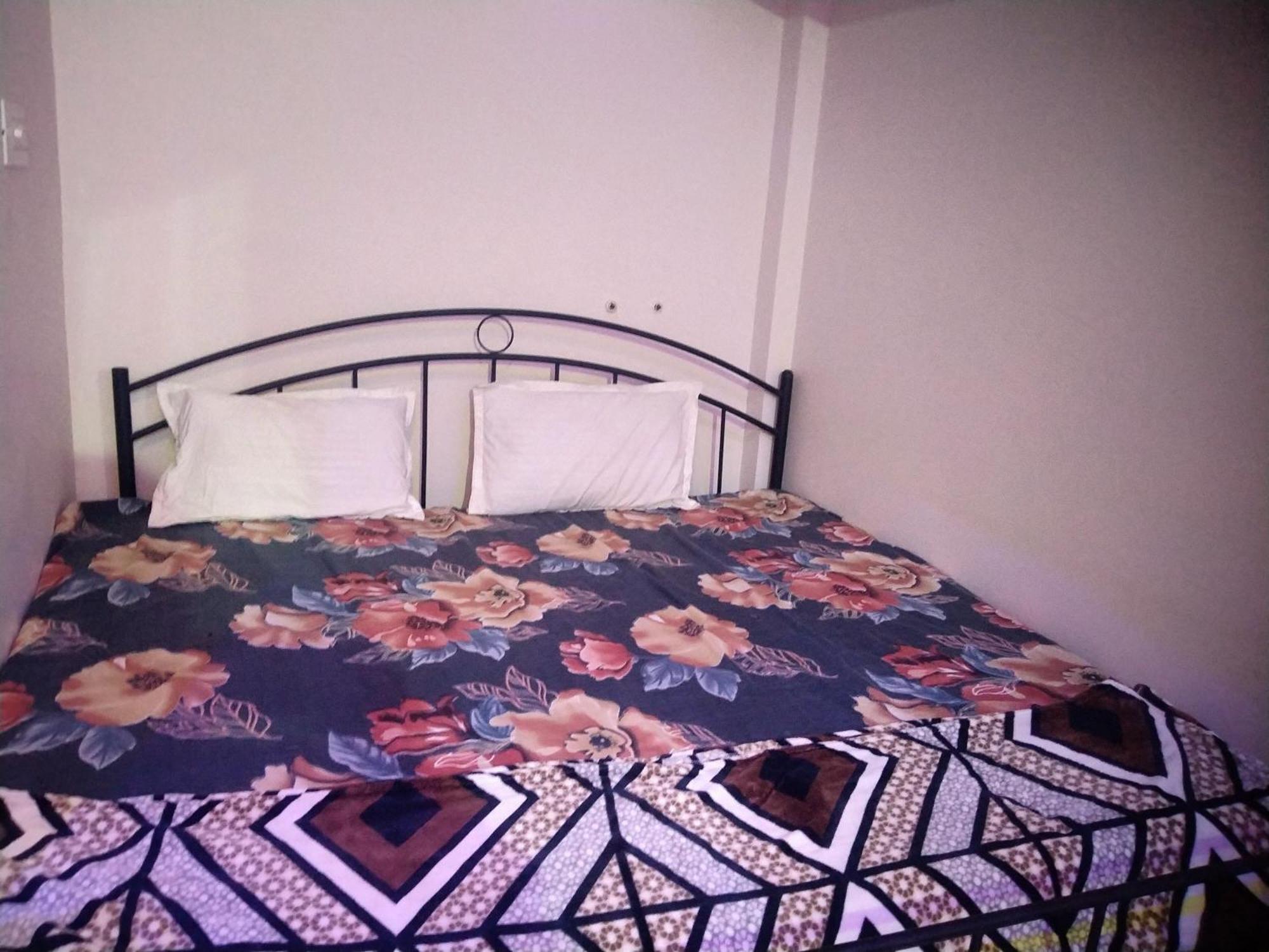 Shivlok Guest House Ujjain Extérieur photo