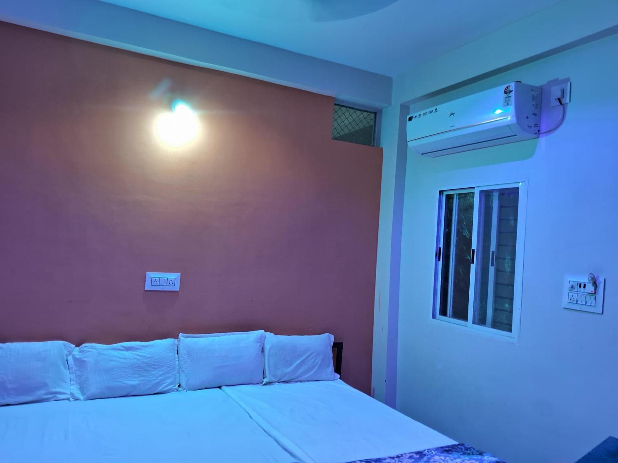 Shivlok Guest House Ujjain Extérieur photo